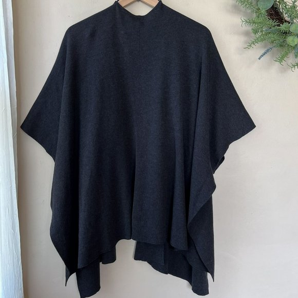 Lululemon Charcoal Grey After Asana Wrap - Picture 6 of 14